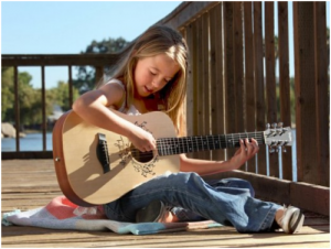 Học đàn Guitar tại nhà hcm